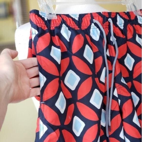 Ted Baker Large Geo Print Swim Shorts Men's Size 3/Medium Navy Blue Red - Picture 2 of 11